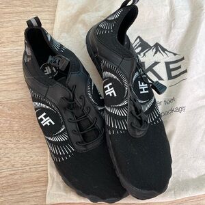 HF Women's Black Athletic Shoes